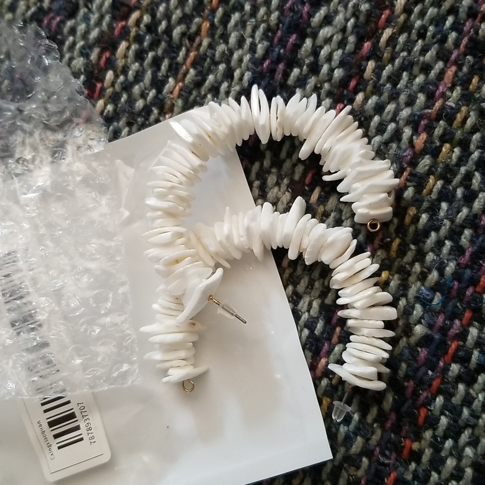 Natural Shell Earrings - Picture 4 of 6